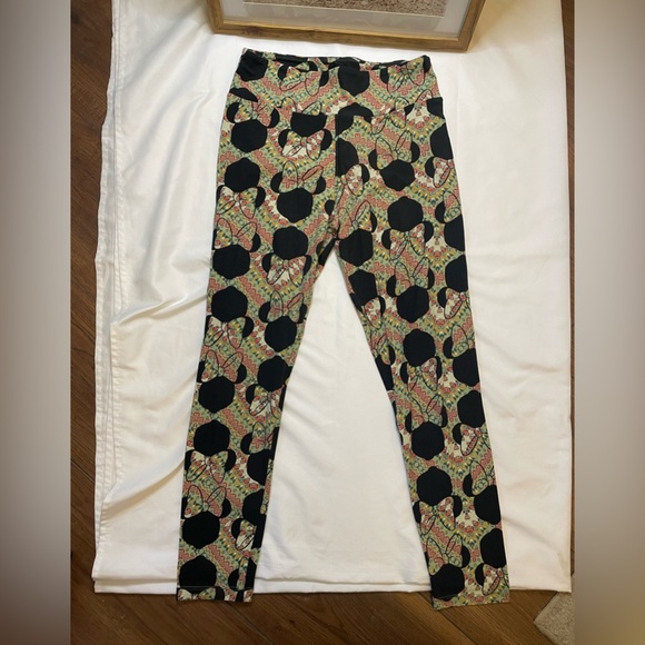 LuLaRoe size OS green Minnie Mouse leggings - Picture 1 of 4